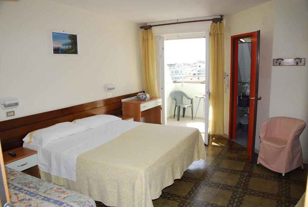 Hotel Nettuno Cattolica Exterior foto